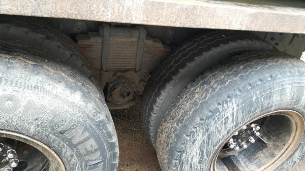 ขายด่วนสิบล้อดั้มสองเพลา 1Jสมอทอง 260แรง ปี47 รถสวยเดิมบาง สภาพพร้อมใช้