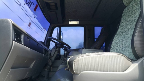 ขายด่วนสิบล้อดั้มสองเพลา 1Jสมอทอง 260แรง ปี47 รถสวยเดิมบาง สภาพพร้อมใช้