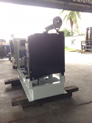 ขาย เครื่องปั่นไฟ 22 KVA ( 120,000 บาท ) ขาย เครื่องปั่นไฟ 22 KVA ( 120,000 บาท )
