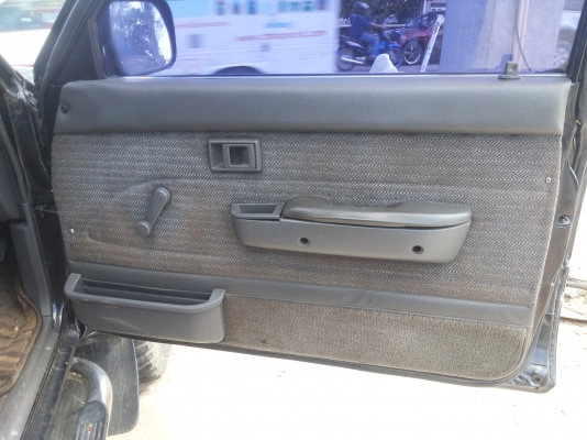 TOYOTA SR5 LN111ตัวประกอบนอก เครื่อง 3 L TOYOTA SR5 LN111ตัวประกอบนอก เครื่อง 3 L