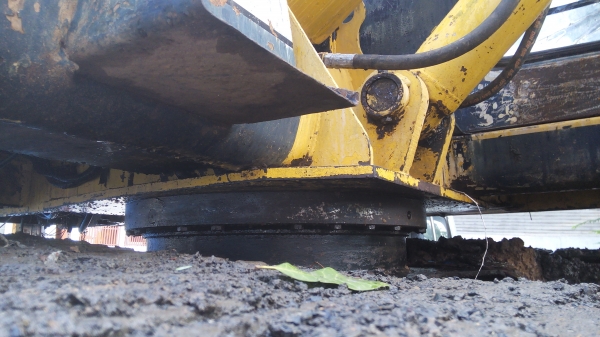 KOBELCO SK 60-3 KOBELCO SK 60-3