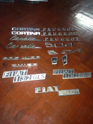 Logo ลายเซนต์ ราคา 200-500 บาท