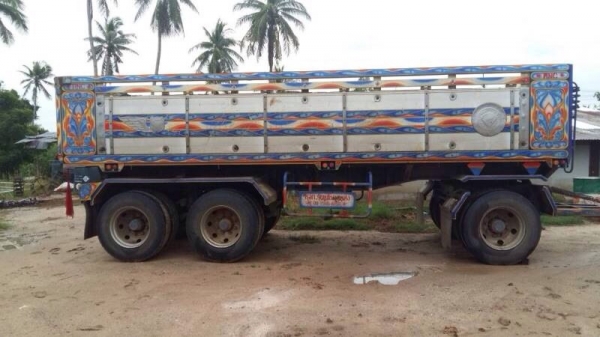 ขาย ลูกพ่วง3เพลาแท้ ยาว6.80เมตร ปี 56