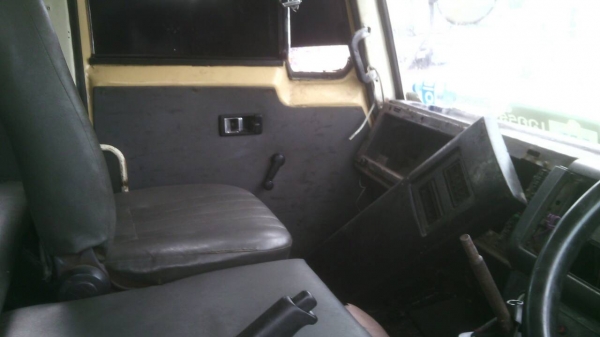 สิบล้อ อีซูซู 175 แรง 2เพา พื้นเรียบ ช่วงยาว 7ม สภาพดีสวยบางเดิมพร้อมใช้ ทะเบียนพร้อมโอน ราคา 590,000บ สิบล้อ อีซูซู 175 แรง 2เพา พื้นเรียบ ช่วงยาว 7ม สภาพดีสวยบางเดิมพร้อมใช้ ทะเบียนพร้อมโอน ราคา 590,000บ