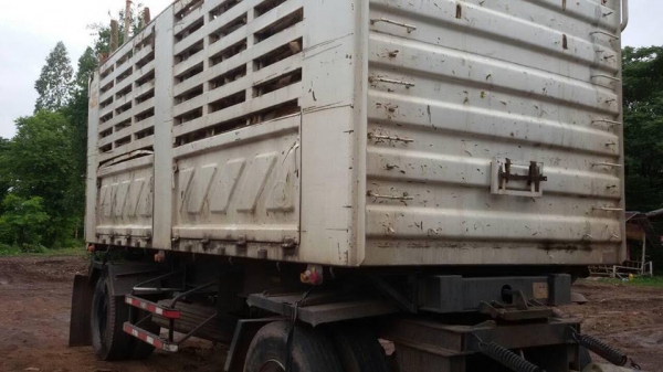 รถสิบล้อ Isuzu DECA FVZ  300 คอกเกษตรดั้มสามมิตร  แม่ลูก ปี54รถสวยพร้อมใช้งาน ราคาต่อรองได้