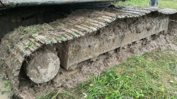 ขายรถแบคโฮ KOBELCO SK200-Vธรรมดา เอกสารอินวอย ราคา 650000