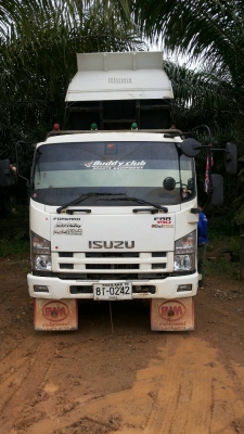 ขายรถชุด 3 คัน 1.CAT 315D 8000 ชม.เอกสารอินวอย 2.ISUZU FRR 210 แรงม้าปี 2554 ไมล์ 170000 กม.3.ISUZU FRR 190 แรงม้าปี 2554 ไมล์ 140000 กม.ราคา 3300000