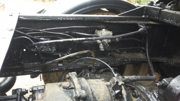 ขายรถบรรทุก 10 ล้อหัวลาก NISSAN CW50GT เครื่อง PE6 290 แรงม้า เอกสารเล่มทะเบียนพร้อม ราคา 480000