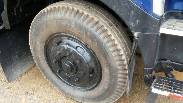 ขายรถบรรทุก 10 ล้อหัวลาก NISSAN CW50GT เครื่อง PE6 290 แรงม้า เอกสารเล่มทะเบียนพร้อม ราคา 480000