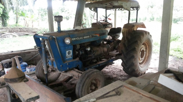 ขายรถไถ FORD 6600 เพลาเดียว เอกสารเล่มทะเบียน 3 จาน 7 จาน ใบมีดดันหน้า ราคา 280000