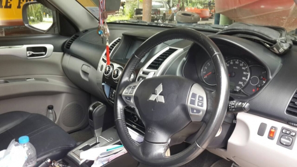 ขายดาวน์ ปาเจโร