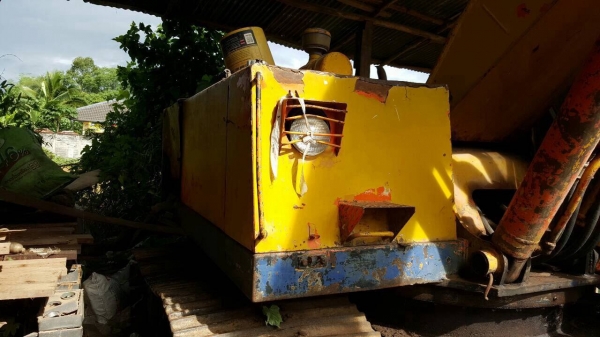 ขายแบคโฮ HITACHI EX120-2 สภาพใช้งานได้ปกติ เครื่อง 6BD1 165 แรงม้า ปั้มดี ช่วงล่างใบแทรคมีหักบ้าง ราคาต่อรองได้ครับ