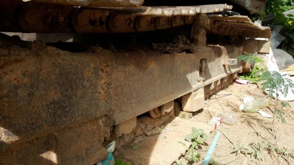 ขายแบคโฮ HITACHI EX120-2 สภาพใช้งานได้ปกติ เครื่อง 6BD1 165 แรงม้า ปั้มดี ช่วงล่างใบแทรคมีหักบ้าง ราคาต่อรองได้ครับ