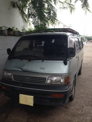 รถตู้โตโยต้า เครืองJz