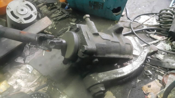 ขายกระปุกพาวเวอร์ UD มี 4 ตัว