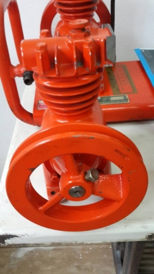 IWATA I.H.S. SMALL SIZED RECIPR. AIR COMP. IWATA I.H.S. SMALL SIZED RECIPR. AIR COMP.