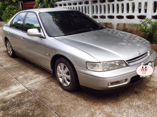 ขายรถหรูราคาบ้านๆ HONDA ACCORD 1995 ขายรถหรูราคาบ้านๆ HONDA ACCORD 1995