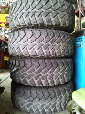 ยาง MAXXIS BIGHORN 764  MT 31-10.5-15  ปี13 1ชุด ครับ สดๆ