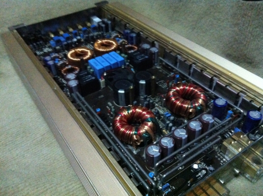 ขาย แอมป์ Class D แรงๆ 1700w ขับ 12" สบายครับ