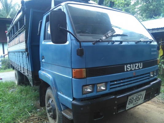หกล้อ อีซูซุ FRR175 พาเวอร์ ช่วงยาว 5.80ม สภาพเดิมสวยพร้อมใช้ ทะเบียนพร้อมโอน