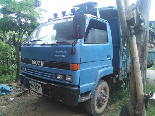 หกล้อ อีซูซุ FRR175 พาเวอร์ ช่วงยาว 5.80ม สภาพเดิมสวยพร้อมใช้ ทะเบียนพร้อมโอน หกล้อ อีซูซุ FRR175 พาเวอร์ ช่วงยาว 5.80ม สภาพเดิมสวยพร้อมใช้ ทะเบียนพร้อมโอน