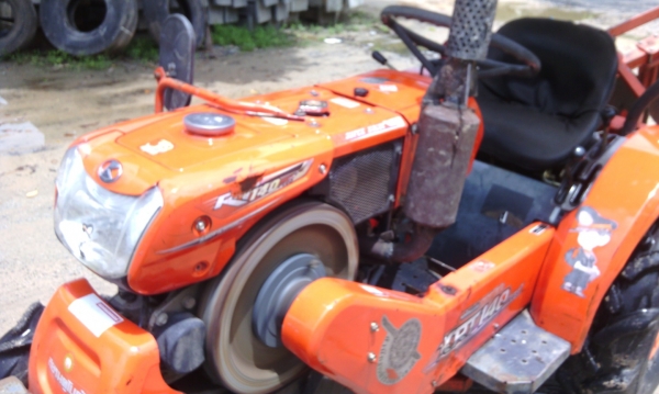 ขาย 85000 บาท อยู่ไกลมีรถขนส่งบริการครับ รถอยู่ อำเภอลำปลายมาศ จังหวัดบุรีรัมย์ เล่มทะเบียนพร้อม