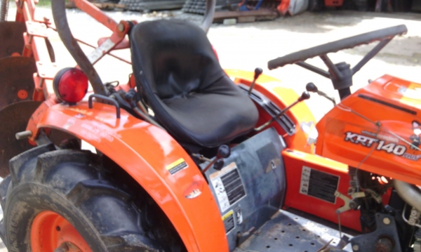 ขาย 85000 บาท อยู่ไกลมีรถขนส่งบริการครับ รถอยู่ อำเภอลำปลายมาศ จังหวัดบุรีรัมย์ เล่มทะเบียนพร้อม