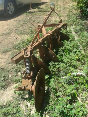 ขาย 95000 บาท  อยู่ไกลมีรถขนส่งบริการครับ รถอยู่ อำเภอลำปลายมาศ จังหวัดบุรีรัมย์