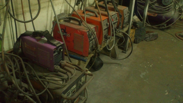 ขาย ตู้เชื่อมพลัง  200  แอมป์