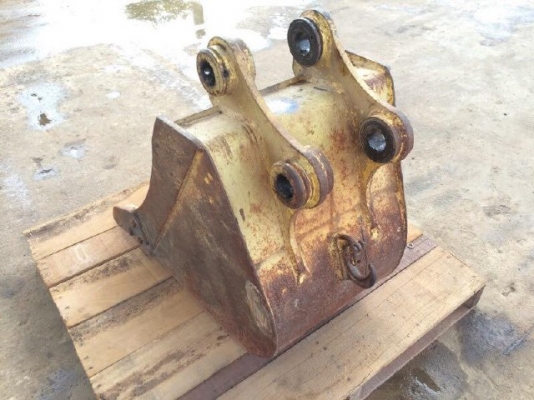 ขายบุ้งกี๋ ใช้กับ รถขุด ขนาด PC40 นำเข้าจากญี่ปุ่น ติดต่อ 081-2990958/089-8368497 (เจ้าของขายเอง) ขายบุ้งกี๋ ใช้กับ รถขุด ขนาด PC40 นำเข้าจากญี่ปุ่น ติดต่อ 081-2990958/089-8368497 (เจ้าของขายเอง)