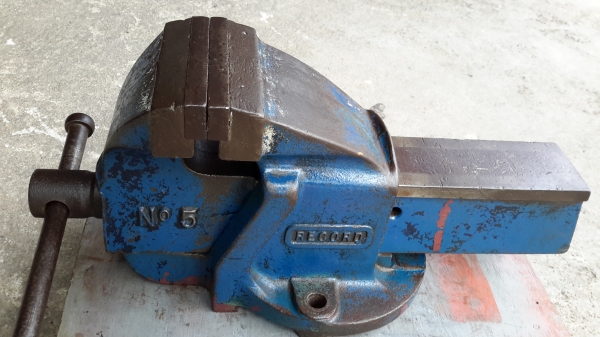 ปากกา RECORD NO.5 สภาพปากเดิมฟันเดิมๆ