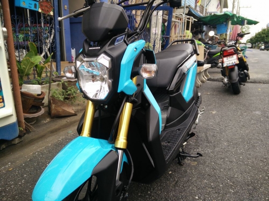 HONDA ZOOMER X ตัวใหม่ไมล์แดง รถปี2015รถ6เดือนวิ่ง3xxxโล สีเทรนใหม่ สวยเท่ห์ พร้อมใช้งาน