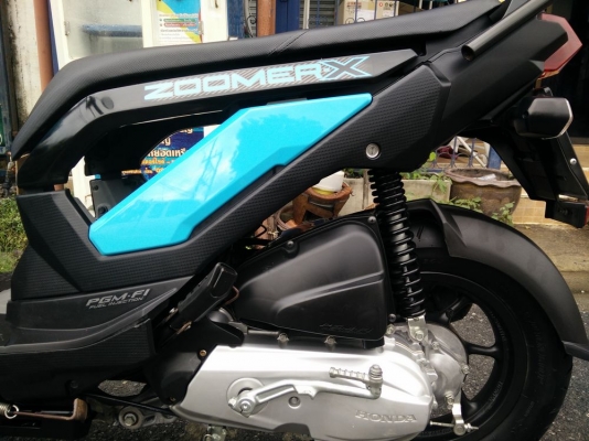 HONDA ZOOMER X ตัวใหม่ไมล์แดง รถปี2015รถ6เดือนวิ่ง3xxxโล สีเทรนใหม่ สวยเท่ห์ พร้อมใช้งาน