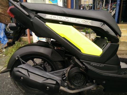 HONDA ZOOMER X ตัวใหม่ไมล์แดง รถปลายปี2014วิ่ง2xxxโล สีเหลืองมะนาว สวยเปรี้ยวไม่ซ้ำใคร พร้อมใช้งาน