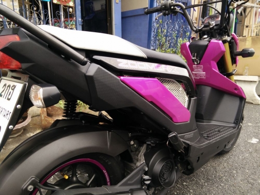 HONDA ZOOMER X ตัวใหม่ไมล์แดง รถปลายปี2014วิ่ง2xxxโล สีชมพูดำ สวยหวานไม่ซ้ำใคร พร้อมใช้งาน