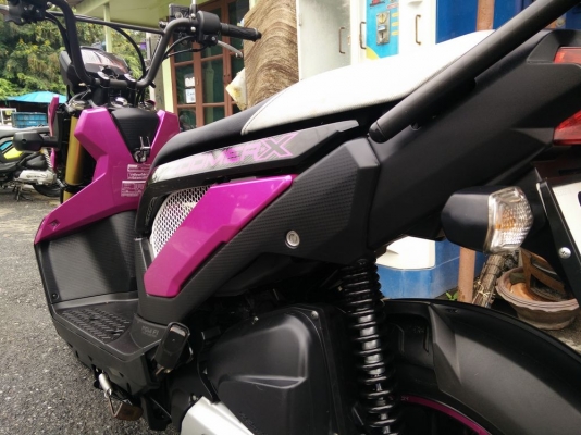 HONDA ZOOMER X ตัวใหม่ไมล์แดง รถปลายปี2014วิ่ง2xxxโล สีชมพูดำ สวยหวานไม่ซ้ำใคร พร้อมใช้งาน