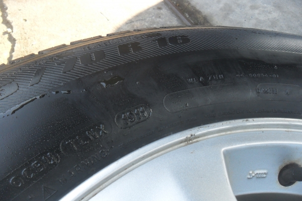 ล้อแม็ก 16นิ้ว 6รู อีซูสุ พร้อมยาง สวยๆ 4 ล้อ ราคา 6700 บาท