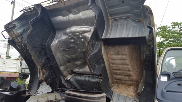 ขาย HINO MEGA 220 แรงม้า แทงค์น้ำมัน 16000 ลิตร ขาย HINO MEGA 220 แรงม้า แทงค์น้ำมัน 16000 ลิตร