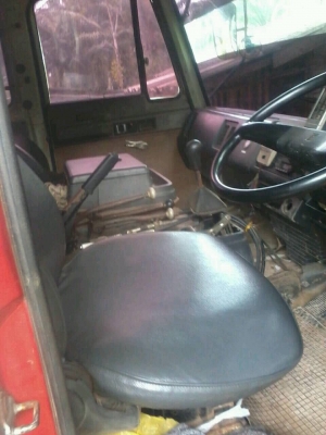ขายรถ10ล้อดั้มพ์ ISUZU FVZ12MY เครื่อง 175แรงม้า สนใจโทร 081-970-1072