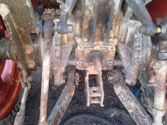 ขาย3408เดิมๆสวยมากอุปกรดันหน้าผาน4โลตราช้างสวยครับ