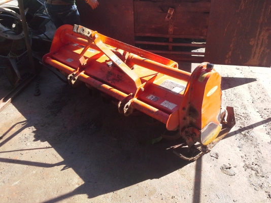 ขาย3408เดิมๆสวยมากอุปกรดันหน้าผาน4โลตราช้างสวยครับ