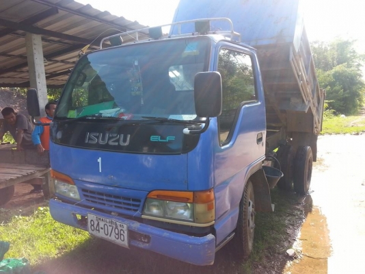 ขายดั้ม3คิว ISUZU NKR88แรง เครื่องดีแคชซีสวย สภาพพร้อมใช้งาน เอกสารพร้อมโอน สนใจโทร 090-8588220คุณนะ 093-3258446คุณบิว หรือเข้าดูสินค้าอื่นๆได้ที่ www.truck.in.th/498 หรือเพจFacebook ณรงค์ ซื้อขายรถมือสอง (เว็บไซต์ส่วนตัว) หรือFacebook ตลาดรถมือสอง คุณนะ