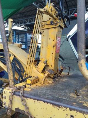 ขายรถเกรดCAT140Gพร้อมใช้งาน ขายรถเกรดCAT140Gพร้อมใช้งาน