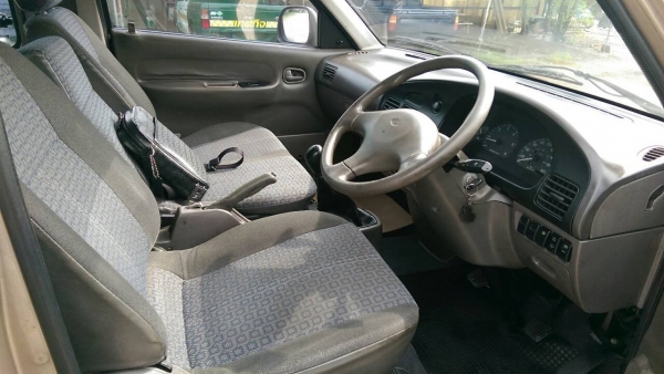 รถตู้ KIA pregio 2003 รถตู้ KIA pregio 2003