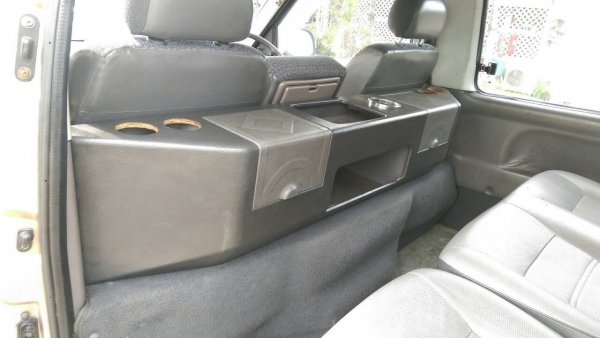 รถตู้ KIA pregio 2003 รถตู้ KIA pregio 2003