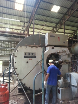 ขายบอยเลอร์รูส10 ตันน้ำมันเตา 2 ตัวราคาตัวละ 600,000 บาท ขายบอยเลอร์รูส10 ตันน้ำมันเตา 2 ตัวราคาตัวละ 600,000 บาท