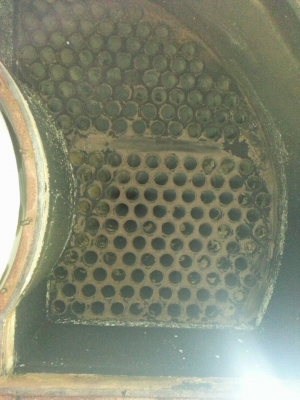 ขายบอยเลอร์รูส10 ตันน้ำมันเตา 2 ตัวราคาตัวละ 600,000 บาท ขายบอยเลอร์รูส10 ตันน้ำมันเตา 2 ตัวราคาตัวละ 600,000 บาท