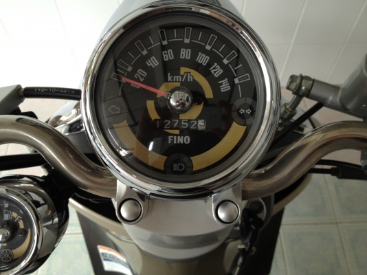 Fino Fi ลายPremium รถบ้าน ใช้น้อย ปลายปี57 (ของแถม 4 รายการ)