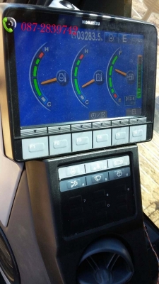 ขายดาวน์ จำนวน 3 คัน รถแบคโฮบูมยาว Komatsu PC200LC-8M0