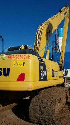 ขายดาวน์ จำนวน 3 คัน รถแบคโฮบูมยาว Komatsu PC200LC-8M0